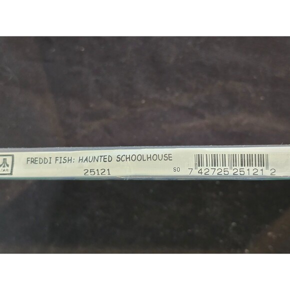 Atari Freddi Fish: The Case of the Haunted School House (Win/Mac) Sealed - Picture 7 of 7